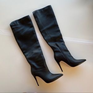 Woman’s over the Knee Dress Boots